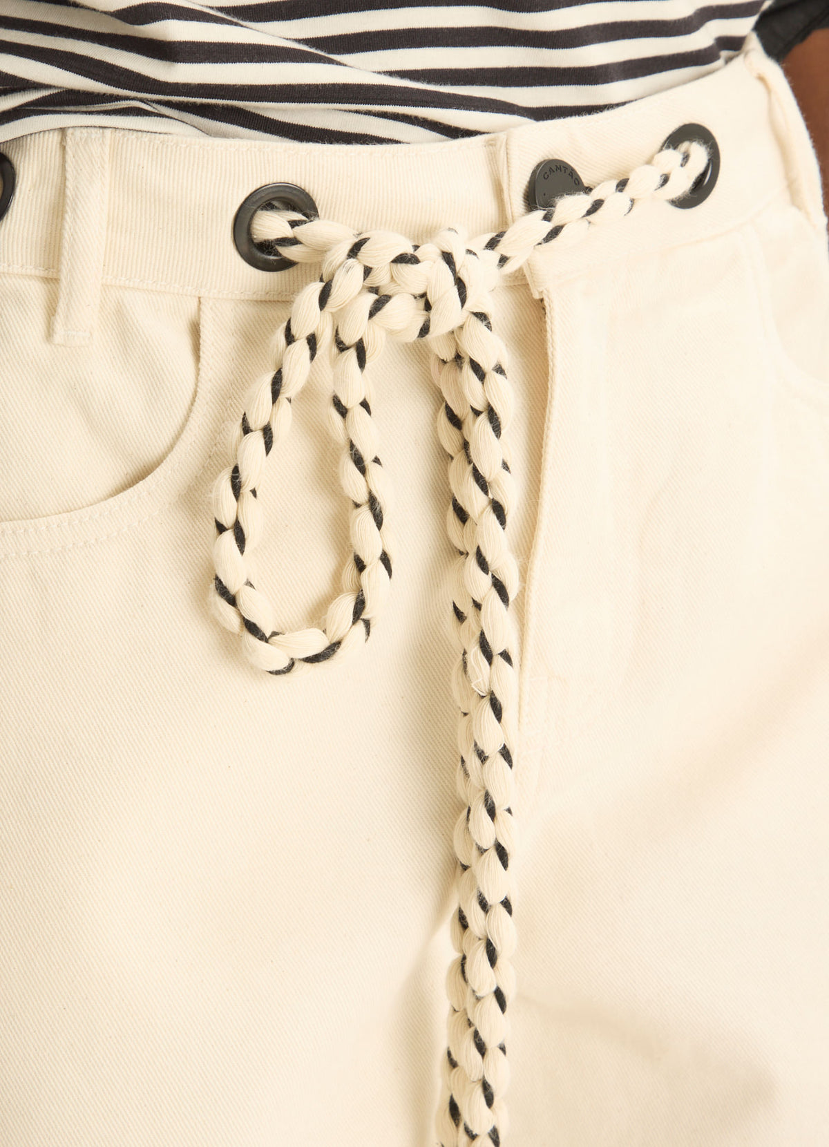 Cantão Mare High-Waisted Cotton Twill Shorts Off-White