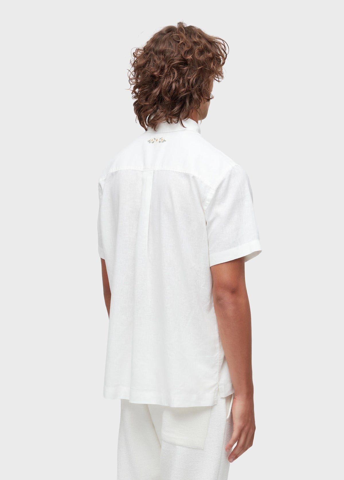 Osklen Linen Daisy Light Embroidered Short Sleeve Shirt Off White