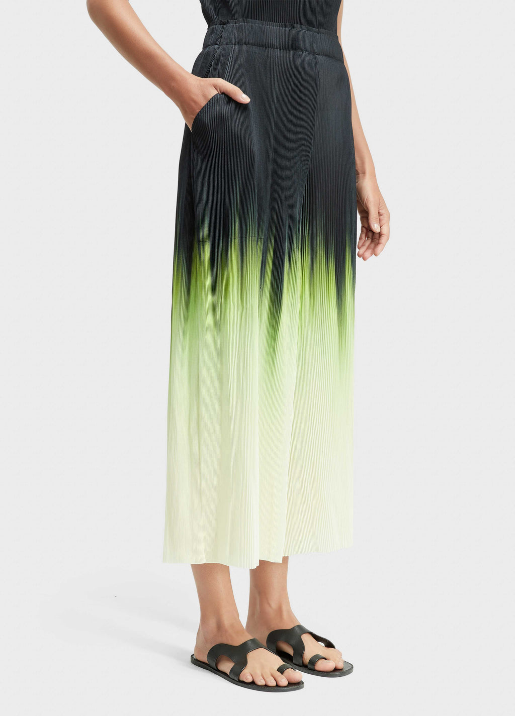 Osklen Women's Wide-Leg Pleated Trousers Blurred Neon Print